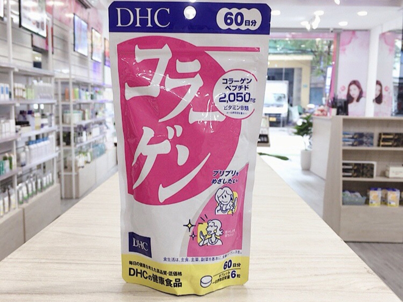 So với collagen dạng nước và dạng bột thì collagen DHC 60 ngày có cách sử dụng đơn giản, dễ dàng hơn