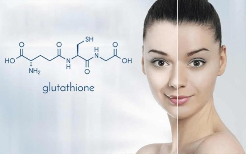 Thành phần chính trong viên uống là Glutathione có công dụng làm trắng da, mờ thâm nám, tàn nhang và chống oxy hóa mạnh mẽ 