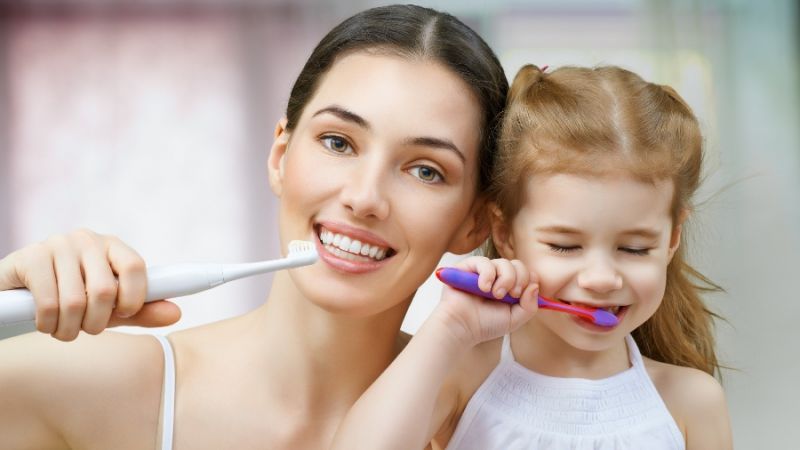 Kem đánh răng White & White không chỉ có tác dụng làm trắng và phục hồi niêm mạc răng