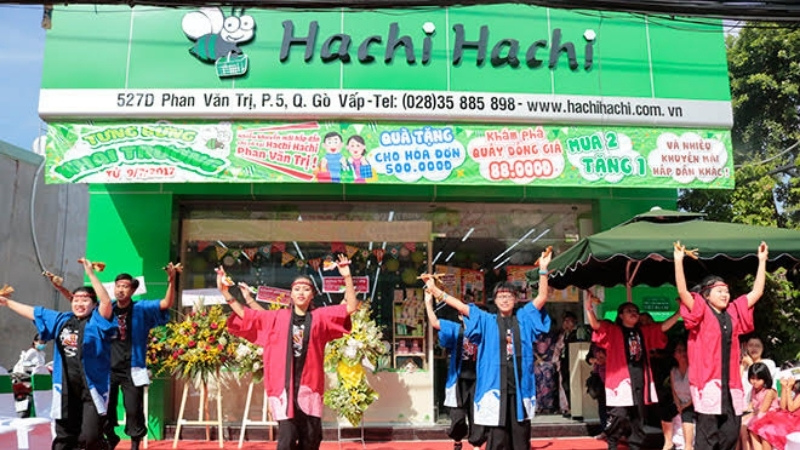 Hachi Hachi chuyên cung cấp các loại thực phẩm chức năng và các sản phẩm làm đẹp được nhập khẩu trực tiếp từ Nhật Bản