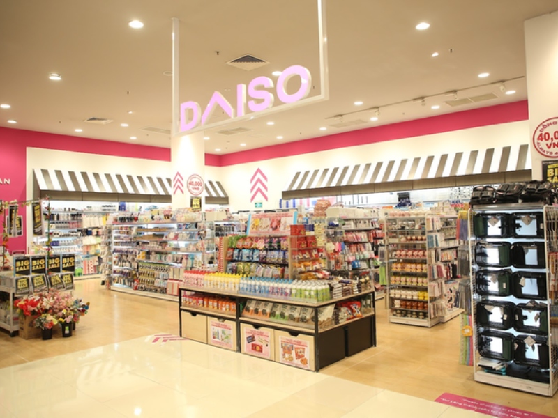 Siêu thị Nhật Bản đồng giá Daiso Japan lớn nhất tại Sài Gòn với đa dạng các ngành hàng khác nhau