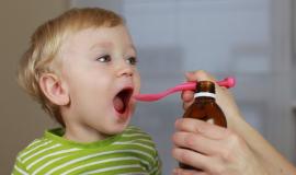 Chuyên gia tư vấn:  Cho bé uống men vi sinh khi nào tốt nhất