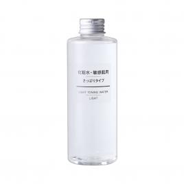 Nước hoa hồng dưỡng ẩm Muji Light Toning Water 200ml (Cho da dầu)