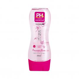 Dung dịch vệ sinh phụ nữ PH Care 150ml (Hương hoa hồng)