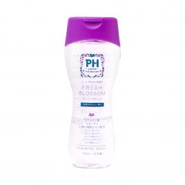 Dung dịch vệ sinh phụ nữ PH Care 150ml (Hương hoa)