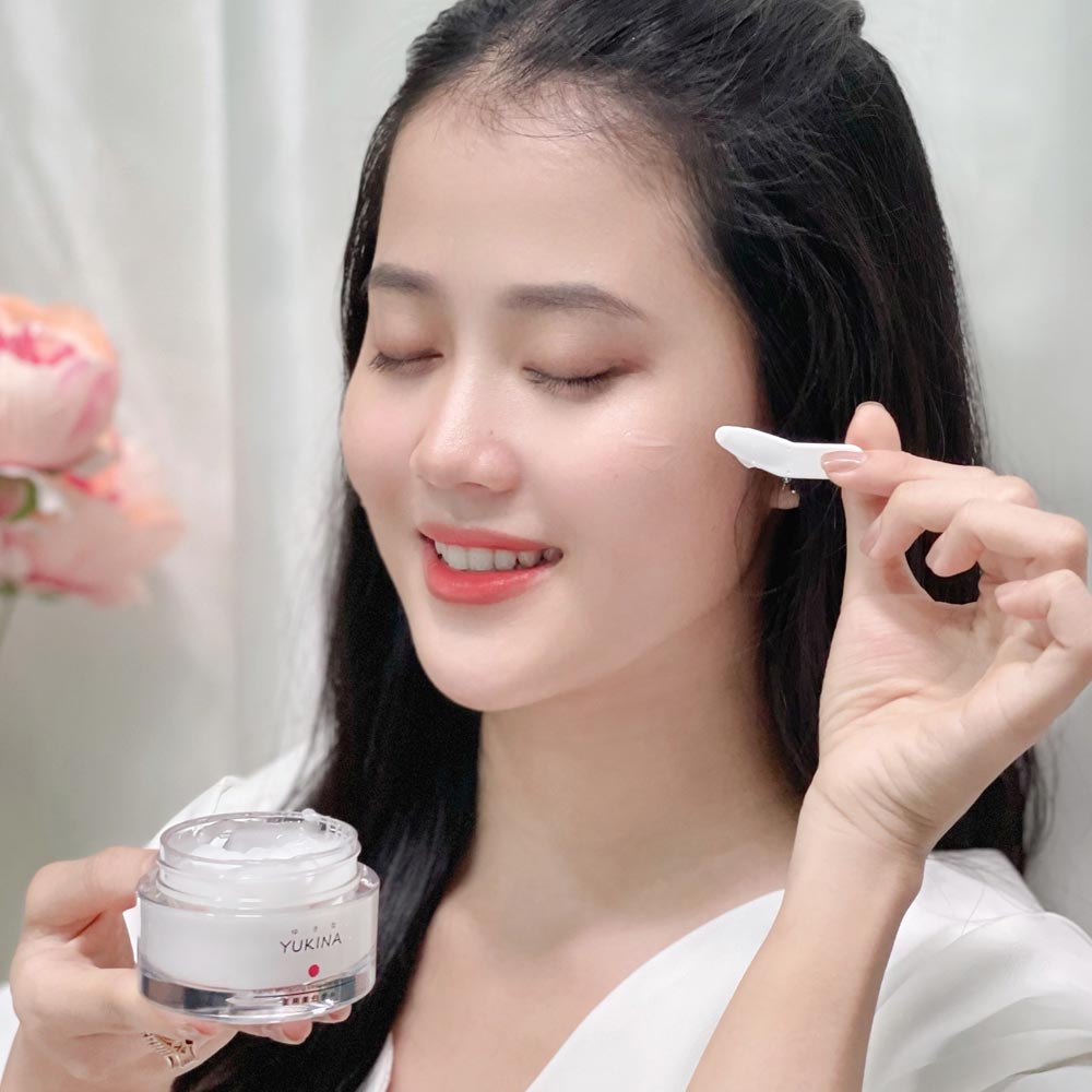 product image slider item